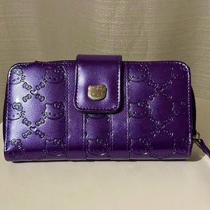Loungefly Sanrio Hello Kitty Metallic Wallet